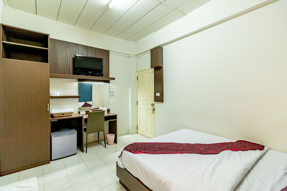 Riski Residence Bangkok-Noi