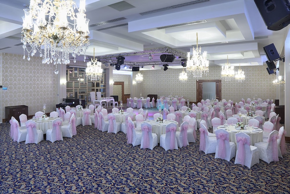 Adana Garden Business Hotel