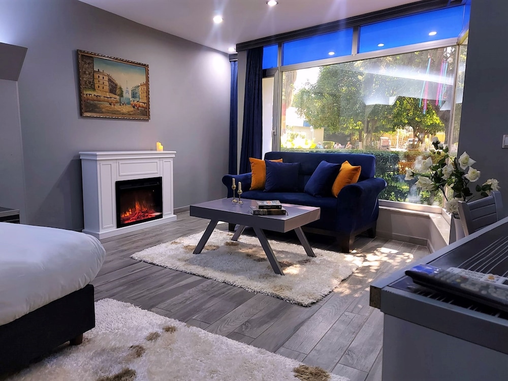 Cetinel Tesisleri Green Club