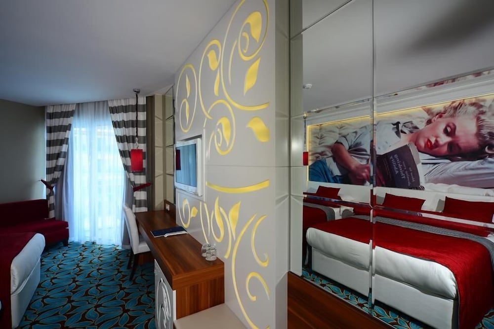 Vikingen Infinity Resort & Spa