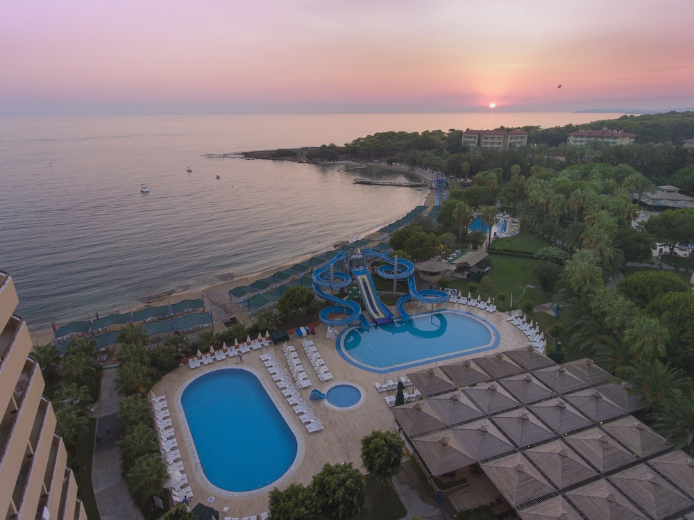 Özkaymak Select Resort Hotel