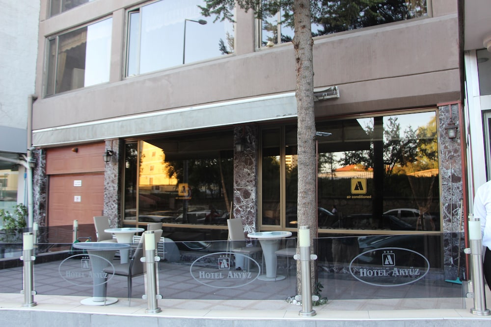Akyuz Hotel