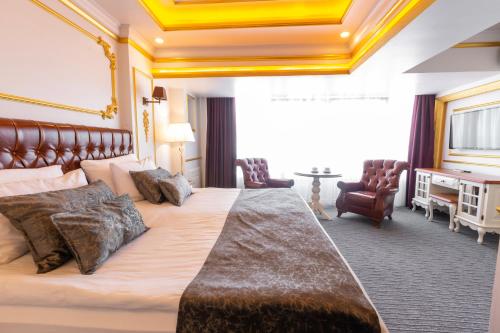 Andalouse Elegante Suite Hotel