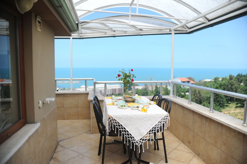 Hale Abla Apart Evleri