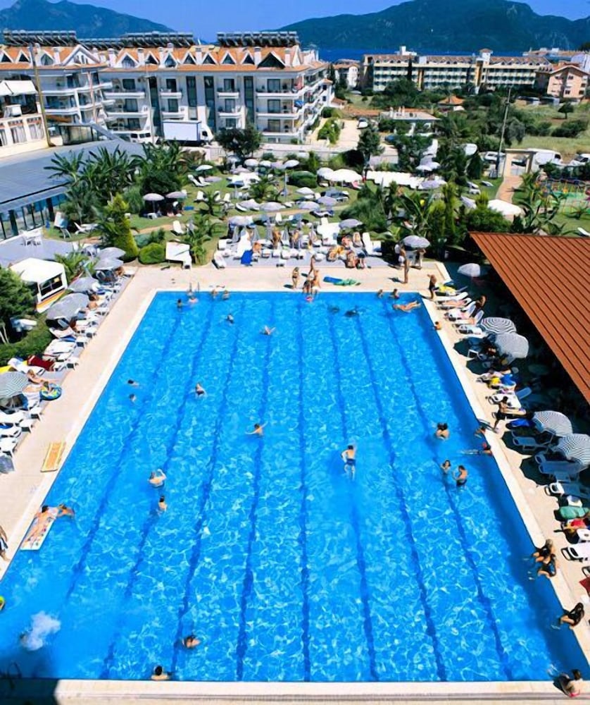 Pineta Club Hotel