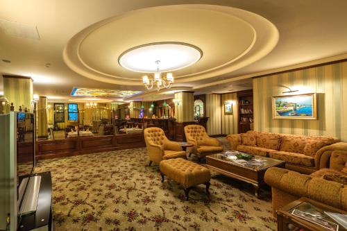 Grand Yavuz Hotel