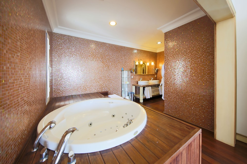 Salmakis Resort & Spa 