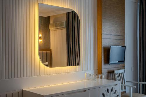 Concordia Celes Hotel