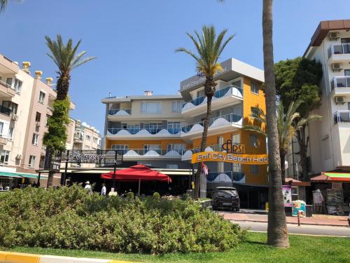 Arsi Enfi City Beach