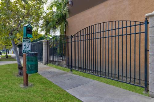 Motel 6 South Gate Ca