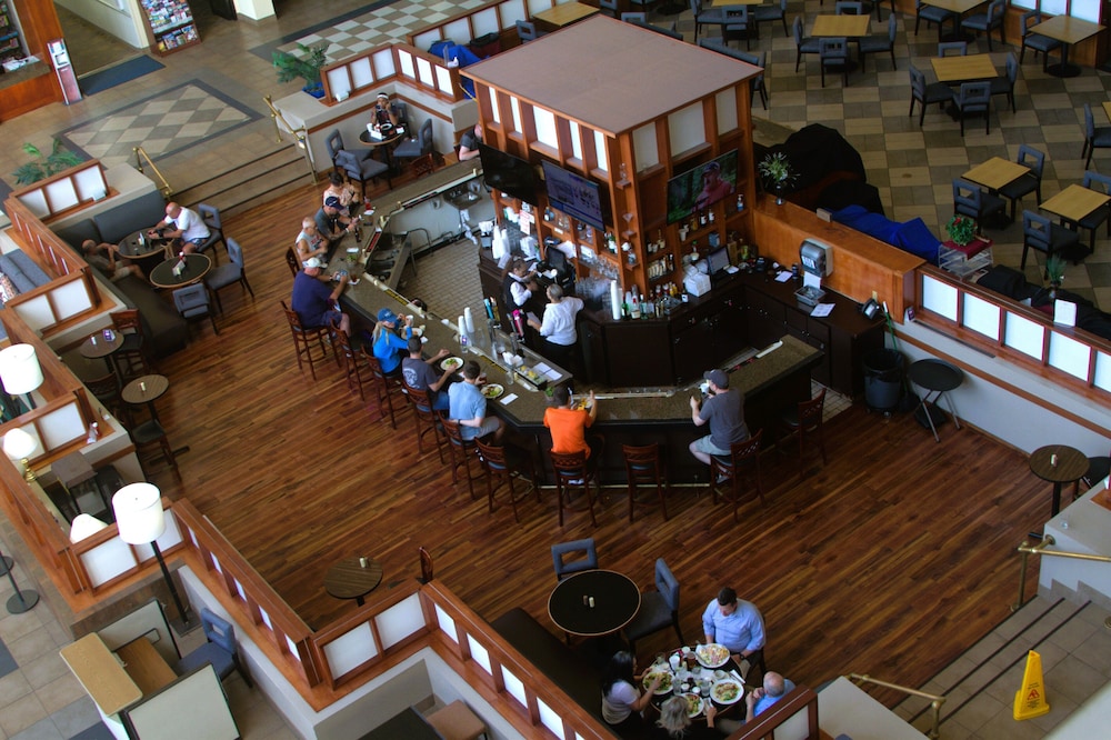 The Atrium Hotel & Suites DFW Airport