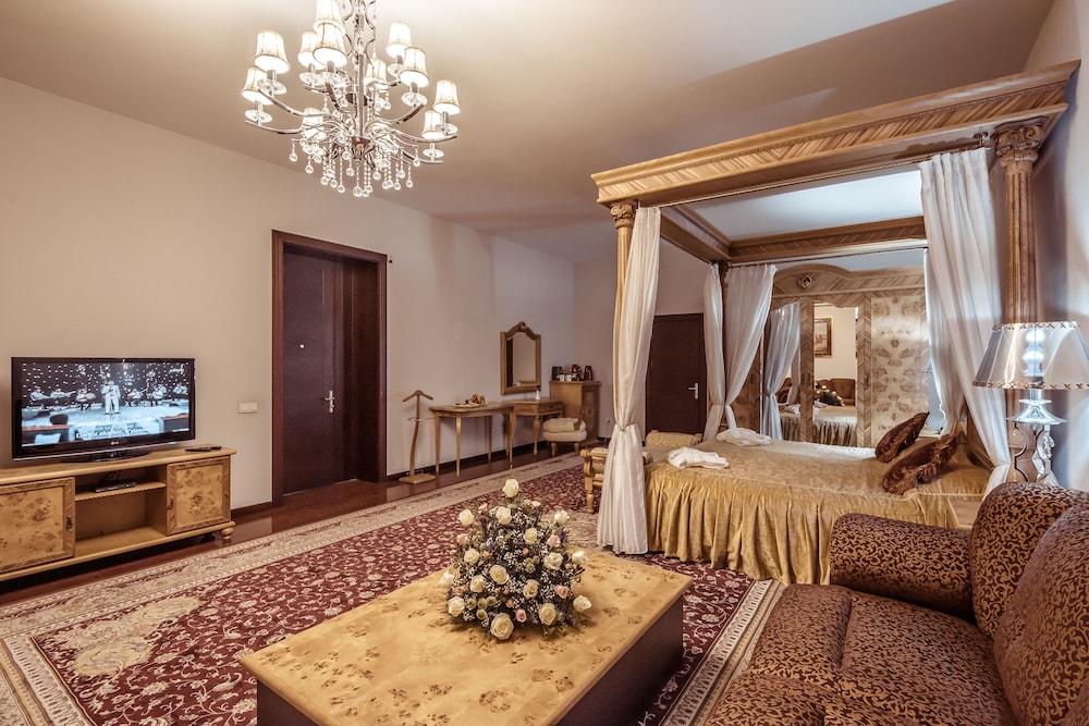 Ichan Qala Premium Class Hotel