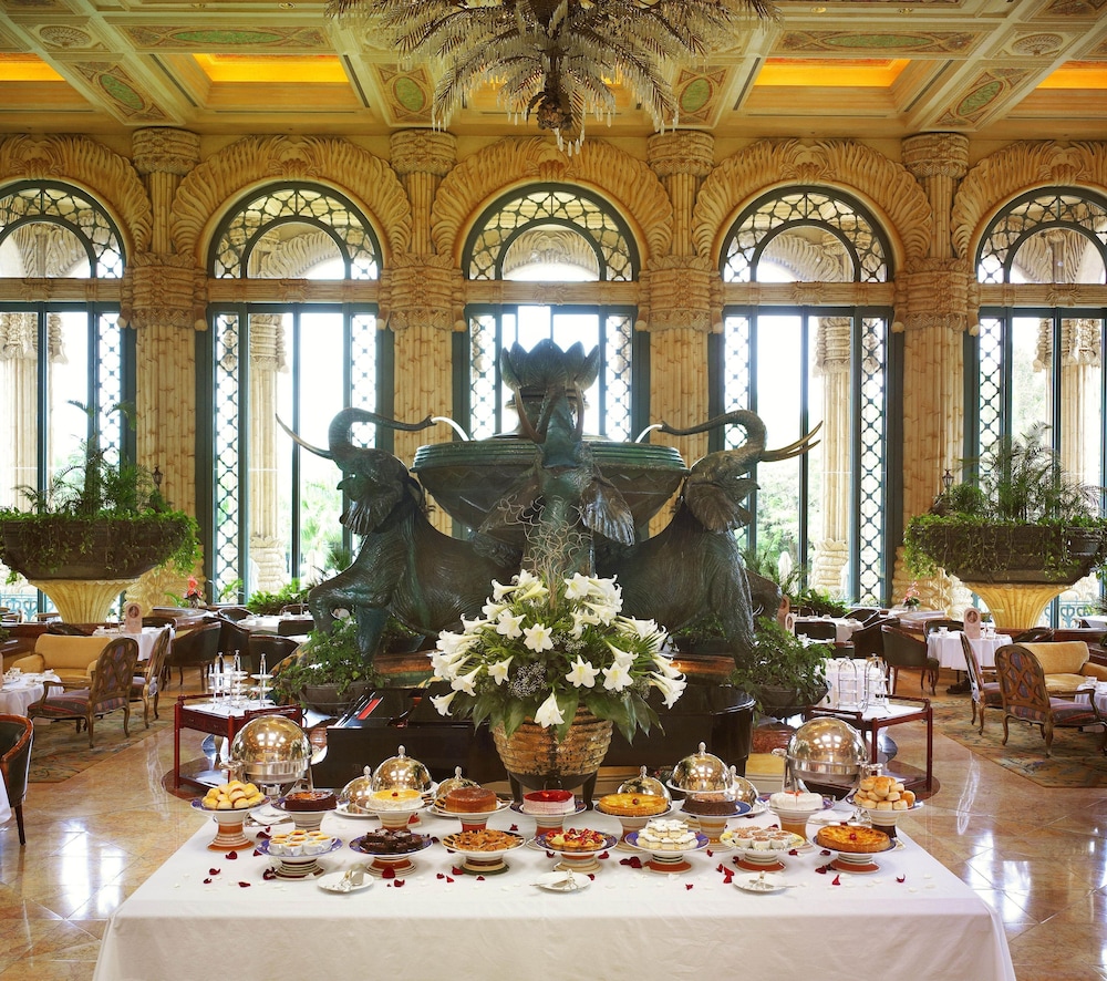 The Palace of the Lost City