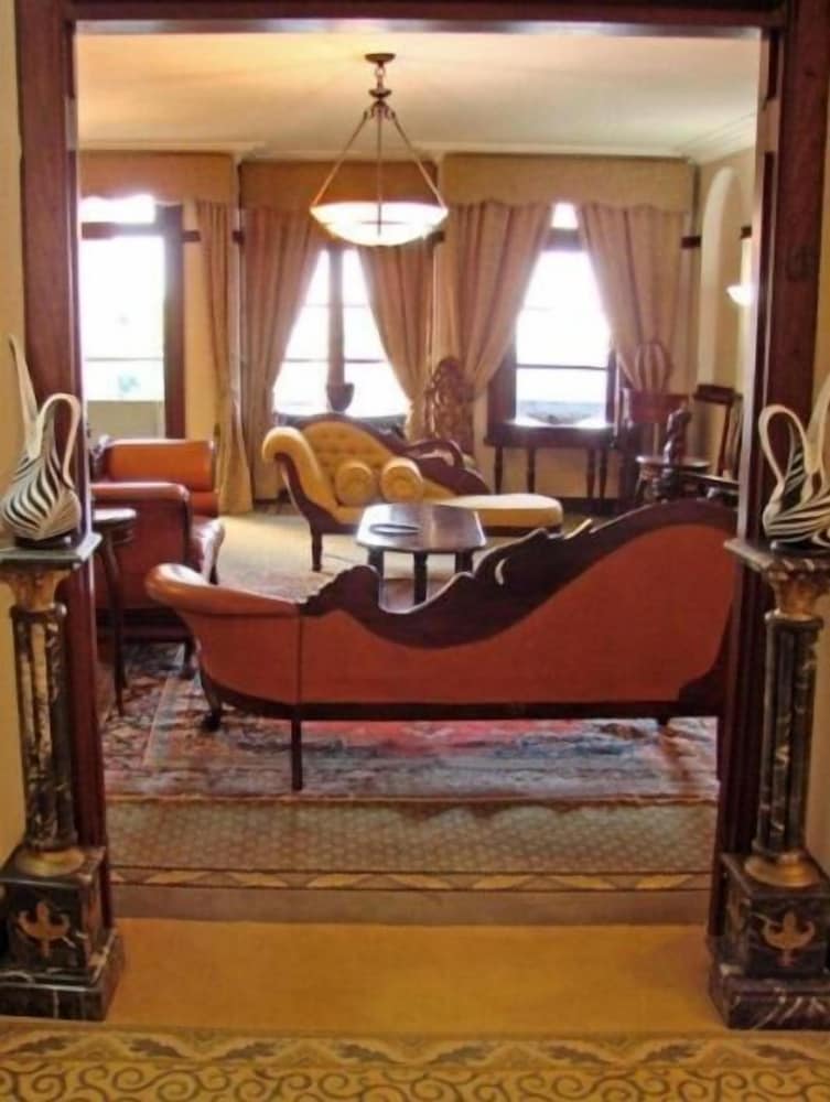 Durban Manor Hotel and Conference Centre