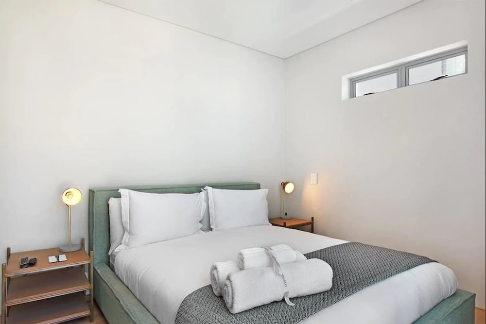 Elements Luxury Suites