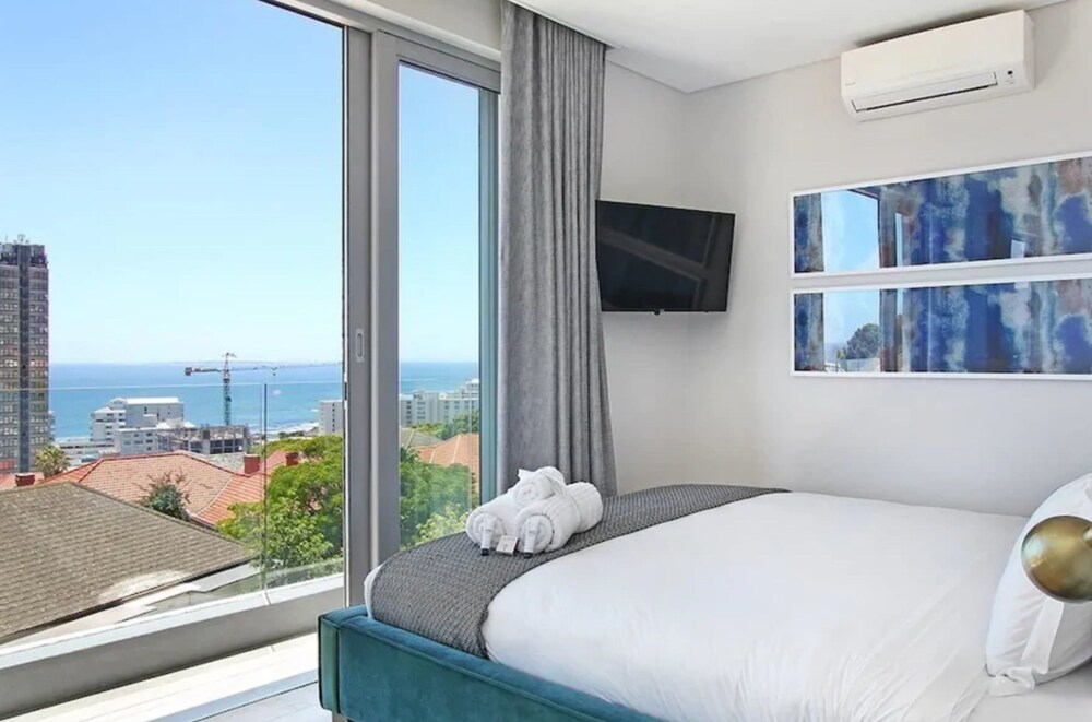 Elements Luxury Suites