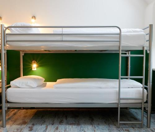 Ballhaus Berlin Hostel