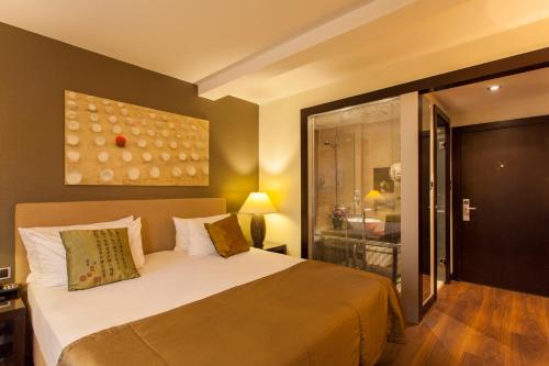 Quentin Design Hotel