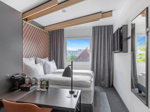 B&B HOTEL Hamburg-Airport