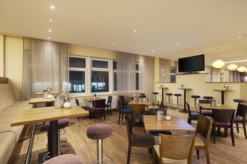 Premier Inn Hamburg City Alster Hotel