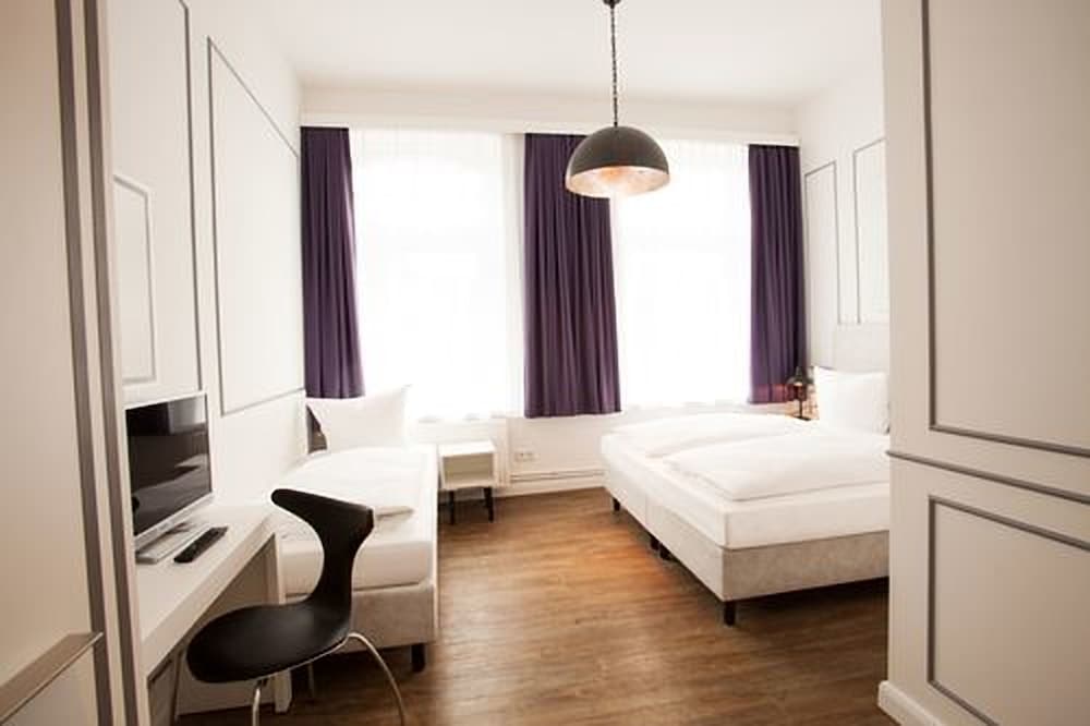 Centro Hotel Boutique 56