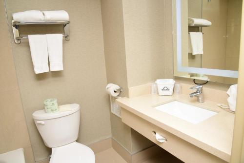 Days Inn by Wyndham Ottawa