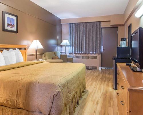 Econo Lodge Downtown