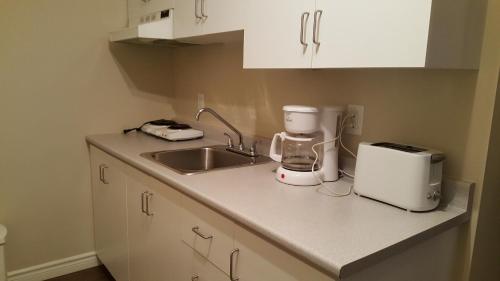 Duvernay Studios and Suites