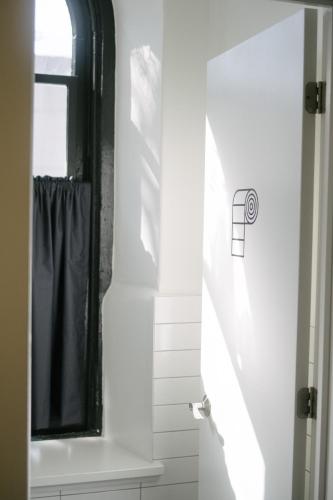 HI Ottawa Jail Hostel