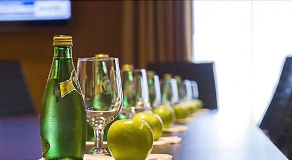 Hampton Inn By Hilton Ottawa Airport