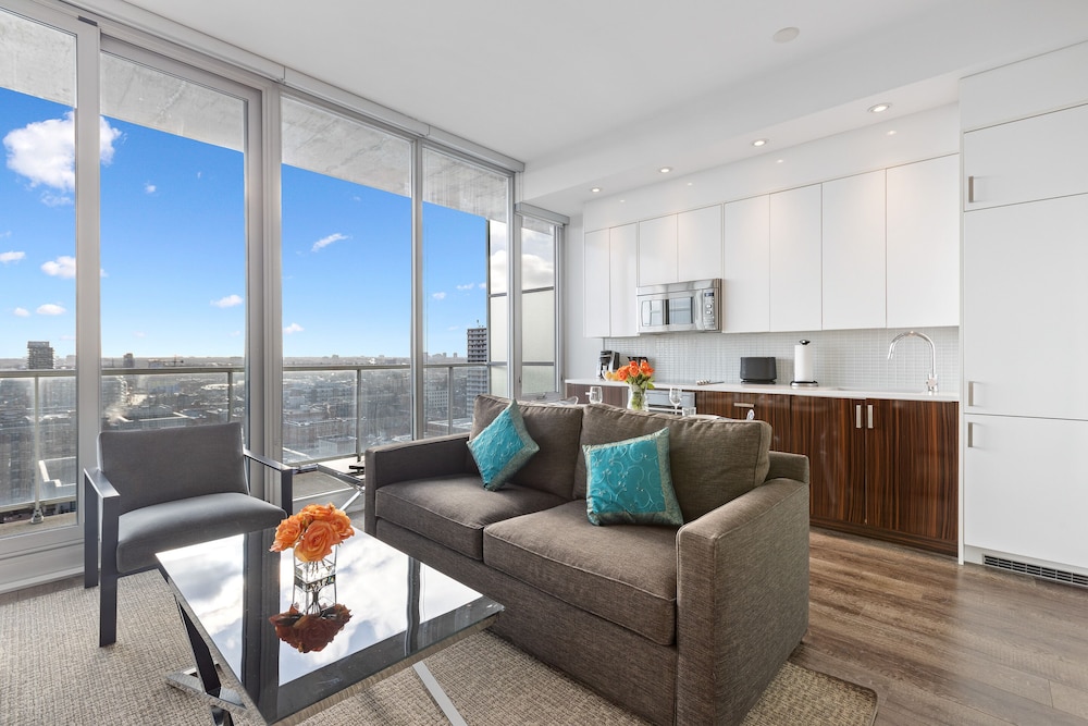 SMR Lisgar Ottawa Residence Hotel