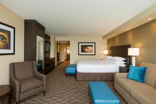 Embassy Suites Niagara Falls Fallsview