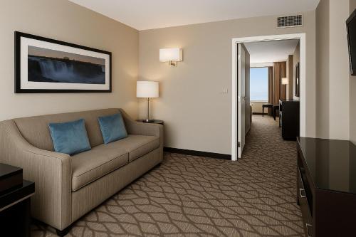 Embassy Suites Niagara Falls Fallsview