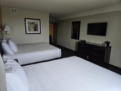 Ramada Plaza by Wyndham Niagara Falls