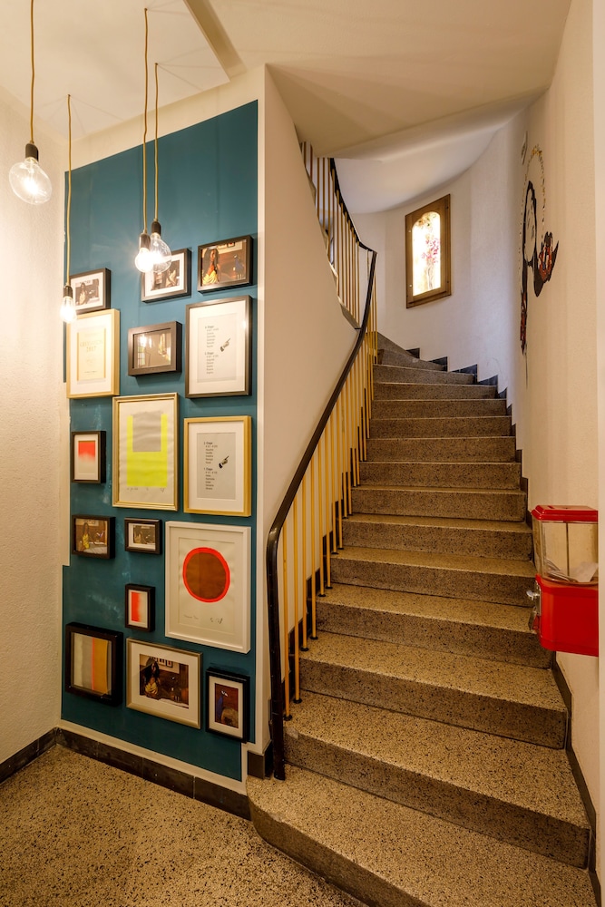 Koncept Hotel zum kostbaren Blut