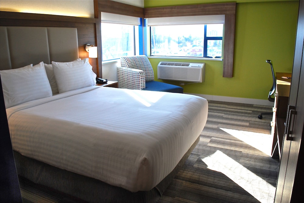 Holiday Inn Express Vancouver Airport - Richmond