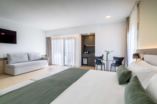 Occidental Puerto Banús