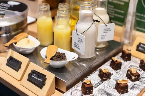 Petit Palace Plaza de la Reina