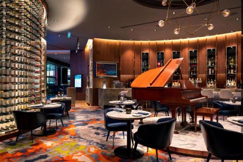 Delta Hotels Burnaby Conference Centre