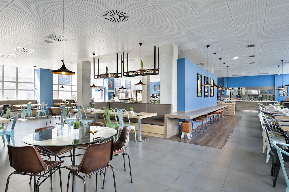 Madrid Airport Suites, Affiliated by Meliá