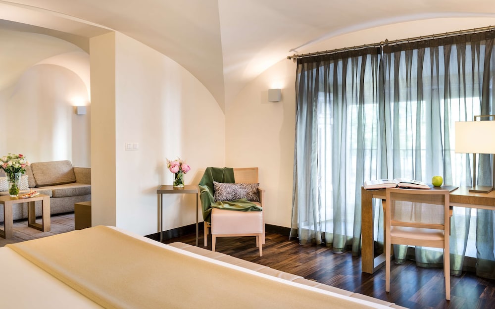 NH Collection Madrid Palacio de Tepa