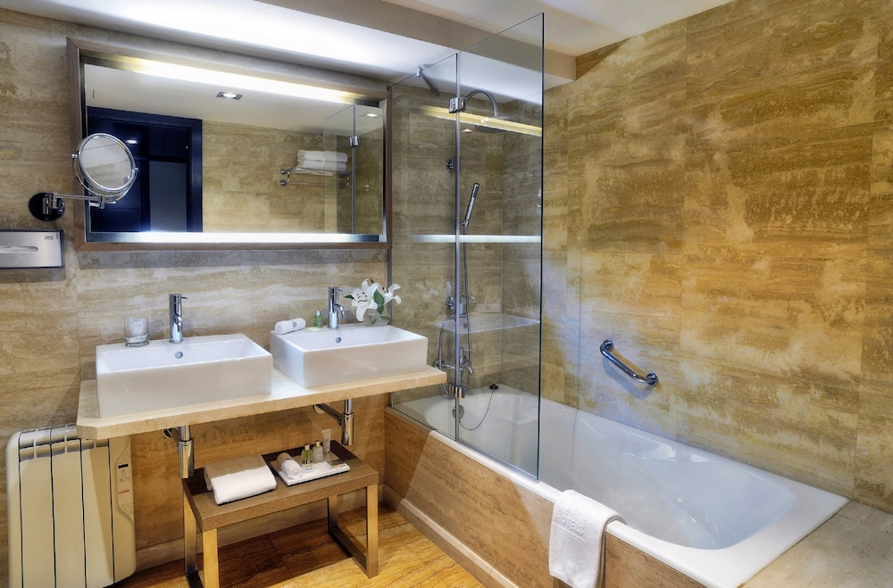 NH Collection Madrid Palacio de Tepa