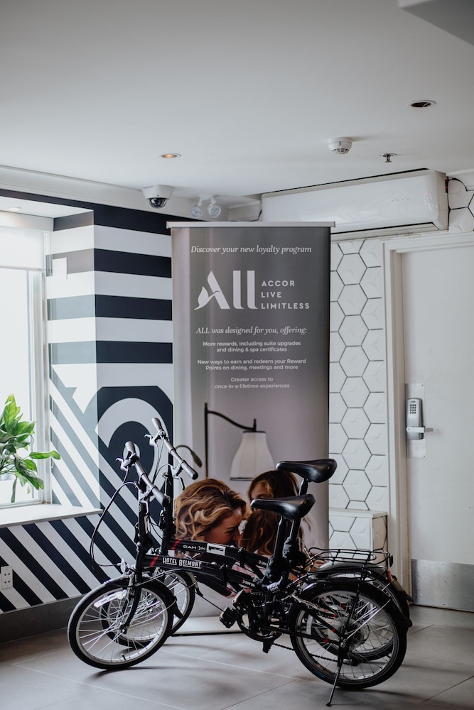 Hotel Belmont Vancouver MGallery