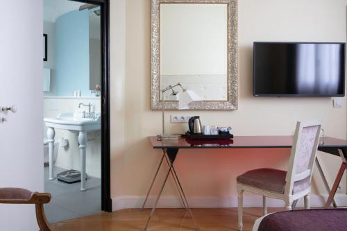 Hôtel Le 123 Elysées