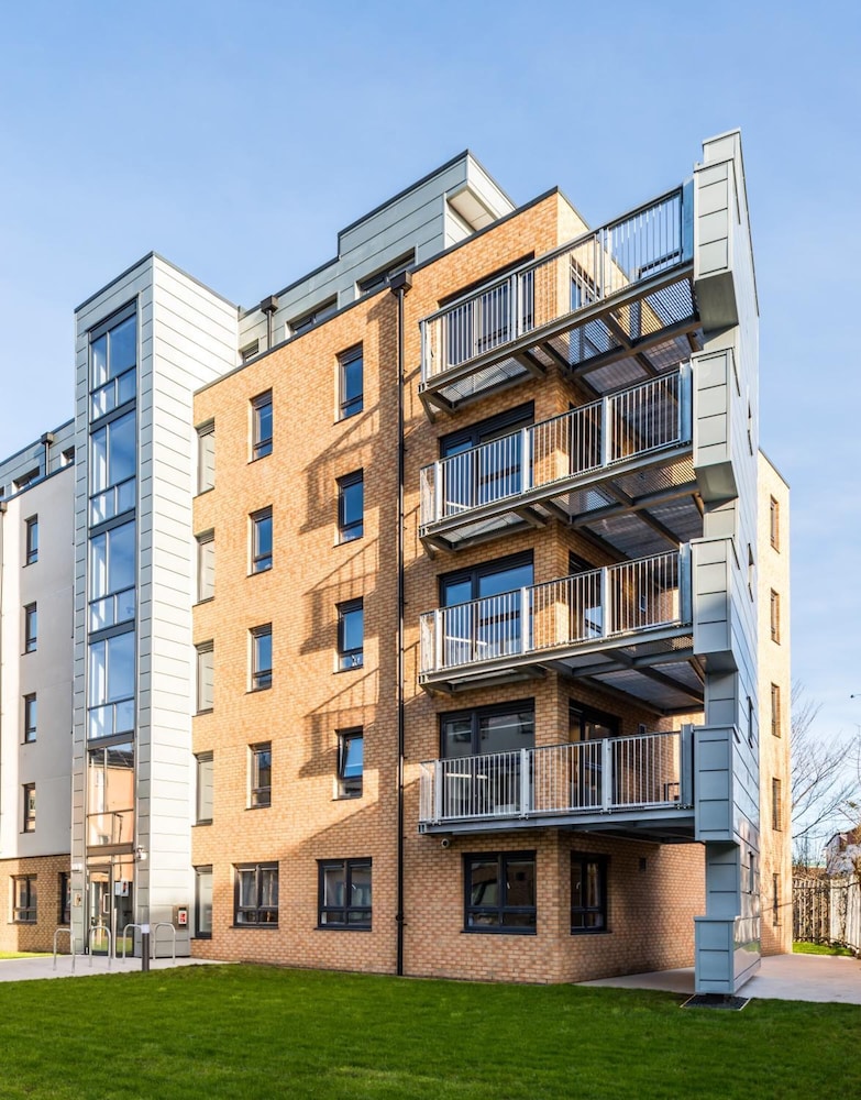 Destiny Student - Murano