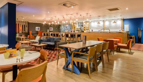 Holiday Inn Leeds - Garforth