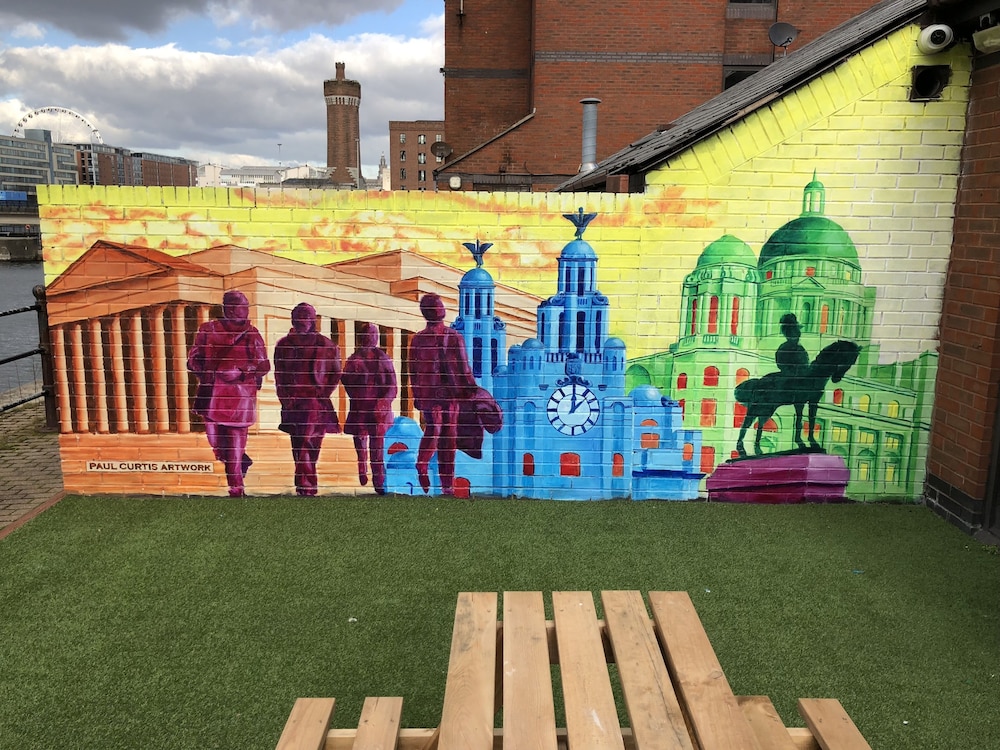 Travelodge Liverpool Central Queens Dock and Arena