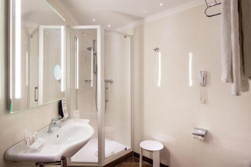 Best Western Plus City Hotel