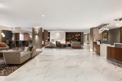 Crowne Plaza Toronto Airport