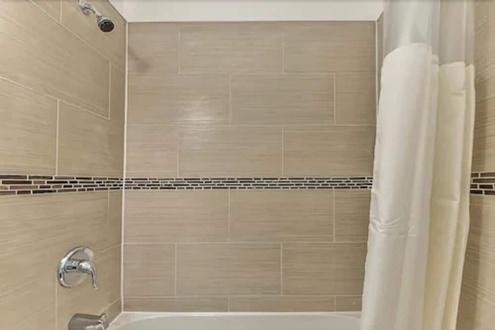 NU Hotel Toronto Airport